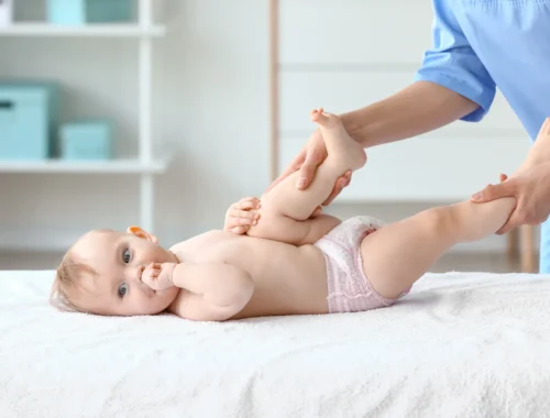Jak wygląda rehabilitacja niemowląt